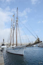 Der Dreimast-Schoner Santa Eulàlia im Hafen von Barcelona (Februar 2012)