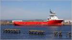 Die 2007 gebaute VOLSTAD SUPPLIER (IMO 9363778) liegt am 03.05.2017 in Leith. Dieser Offshore-Versorger ist 93,40 m lang und 19,2 m breit, hat eine GT/BRZ von 4.201 und eine DWT von 5.100 t. Heimathafen ist lesund (Norwegen). Inzwischen trgt das Schiff den Namen STANDARD SUPLLIER und fhrt unter der Flagge des Vereinigten Knigreichs mit Heimathafen London.