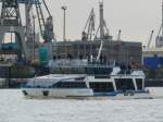 MS  Concordia  - glcklicherweise nicht gesunken wie ihre Namensschwester in Italien - im Einsatz auf der Hamburger Elbe. 10.2.2012
