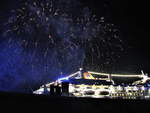 Hamburg am 9.9.2017, Auslaufparade Cruise/Blue Days, Elbe Höhe Überseebrücke /
 Abschieds- Feuerwerk für die EUROPA (Foto mit freundlicher Genehmigung von Friedrich Lipka)
