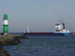 Schüttgutfrachter HALLAND, Stade IMO 8518558 auslaufend Rostock-Warnemünde Westmole; 24.02.2014
