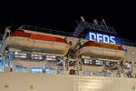 Die Rettungsboote  7  und  9  des 2005 gebauten DFDS-Fährschiffes COTE DES FLANDRES (IMO: 9305843), so gesehen Mitte Juli 2025 im Hafen von Calais.