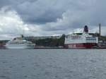 Die  FS Mariella  der Viking Line und die  Albatros  am 27.08.07 im Hafen von Stockholm.