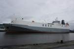 Car Carrier Autoracer im Emder Binnenhafen 