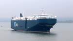 Der Autotransporter Asian Breeze am 20.04.2014 im Hafen von Southampton.