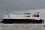 Das Autotransportschiff IVAN mit Heimathafen Madeira wurde beim Auslaufen von Calais am 24.05.2013 beobachtet.