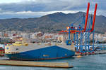Fahrzeugtransporter MEDITERRANEAN SEA (IMO 9451006)am 4.11.2019 im Hafen von Malaga