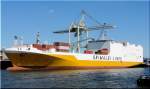 Hamburg - GRANDE ANGOLA liegt im Hansahafen und wird gerade mit Autos beladen.(1.6.09)