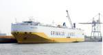 GRANDE SPAGNA im hamburger Hansa Hafen. 2002 gebaut, kann das Schiff 4300 Pkw's laden und 21 kn laufen.