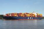 Containerfrachtschiff APL BOSTON (IMO 9597496); Datum: 12.08.2026; Aufnahmeort: Elbe/Hafen Hamburg, Deutschland.