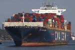 Containerfrachtschiff CMA CGM COLUMBA;  Eigner/Betreiber: CMA CGM; Aufnahmeort: Elbe/Hafen Hamburg, Deutschland; Datum: 02.10.2025; Info: (IMO 9410789) Das Bild zeigt die CMA CGM COLUMBA beim Auslaufen vom Bubendey Ufer aus betrachtet.