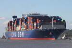 Containerfrachtschiff CMA CGM ZHENG HE (IMO: 9706906); Datum: 22.09.2026; Aufnahmeort: Elbe/Hafen Hamburg, Deutschland.