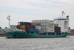Das Cotainerschiff Dornbusch(IMO:9126211)auf dem Seeweg von Rostock-Überseehafen nach Bremerhaven beim Auslaufen am 22.05.2020 in Warnemünde.