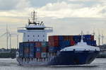 Die EXPERT IMO-Nummer:9436305 Flagge:Portugal Länge:141.0m Breite:22.0m Baujahr:2011 Bauwerft:Jiangsu Bolunbao Shipbuilding Company,Yangzhong China auslaufend aus Hamburg vor Blankenese am