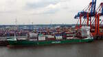 Das 170m lange Containerschiff ELBINSEL am 24.05.25 in Bremerhaven