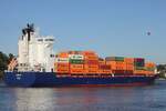 Containerfrachtschiff ELBMOON (IMO: 9359258); Datum: 25.09.2026; Aufnahmeort: Elbe/Hafen Hamburg, Deutschland.