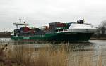 Das Unifeeder Containerschiff Heinrich Ehler (IMO: 9372200), Heimathafen London.