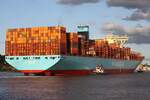 Containerfrachtschiff MARGRETHE MAERSK (IMO 9632131); Eigner/Betreiber: Maersk; Datum: 23.09.2025; Aufnahmeort: Elbe/Hafen Hamburg, Deutschland.