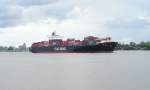 PINE BRIDGE der Yang Ming Reederei verlie am 8.8.05 Hamburg. Heit jetzt YM PINE. (Bj 2001, 74.700PS, 25,9kn)