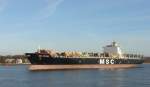 Hamburg,17.11.08 - MSC ORIANE ist Baujahr 2008. 277m lang, 72.900tdw und 24,8kn schnell mit einer 72.900 Ps Maschine.