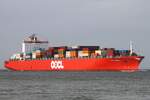 Containerfrachtschiff OOCL MONTREAL (IMO 9253739); Datum: 15.09.2026; Aufnahmeort: Elbe/Cuxhaven, Deutschland.