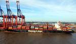 Das 244m lange Containerschiff Philadelphia Express der HAPAG LlOYD am 28.05.17 in Bremerhaven