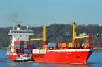 Die Rumba IMO-Nummer:9264714 Flagge:Gibraltar Länge:132.0m Breite:19.0m Baujahr:2003 Bauwerft:Yangfan Group Zhoushan Ship Manufactory,Zhoushan China nach Hamburg einlaufend vom Rüschpark in