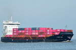 Die X-PRESS ELBE ex. NORDIC PHILIP IMO-Nummer:9483669 Flagge:Zypern L�nge:152.0m Breite:23.0m Baujahr:2010 Bauwerft:Sainty Shipbuilding,Yangzhou China am 18.06.26 vor der Alten Liebe Cuxhaven aufgenommen.