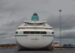 Das Kreuzfahrtschiff ,,AMADEA‘‘ mit Heckansicht hat im Hafen von Kemi/Finnland am 20.06.2012 festgemacht.