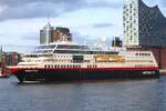 Kreuzfahrtschiff MIDNATSOL (IMO 5234462); Datum: 26.09.2026; Aufnahmeort: Elbe/Hafen Hamburg, Deutschland.