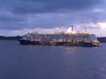 Mein Schiff 3 auf der Elbe bei Brunsbüttel  am 13.06.2014 