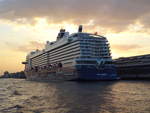 MEIN SCHIFF 1 in Hamburg 09.05.18