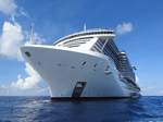 MSC  Seaside  auf Reede am 24.09.2019 vor den Cayman Islands am 24.09.2019
IMO Nr. 9745366
Die MSC Seaside ist das größte je in Italien gebaute Kreuzfahrtschiff.