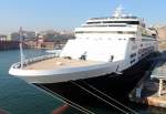 Das Kreuzfahrtschiff Ryndam am 25.10.2013 im Hafen von Neapel