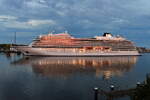VIKING NEPTUNE , Kreuzfahrtschiff , IMO  9845910 , Baujahr 2022 , 229 x 32 m , 03.05.2026 , Rostock-Warnem�nde
