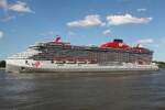 Kreuzfahrtschiff VALIANT LADY (IMO 9805336); Datum: 25.08.2026; Aufnahmeort: Elbe/Hafen Hamburg, Deutschland.