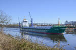 »JUTLAND«
Flagge: Zypern. Heimathafen: Limassol   Rufzeichen: 5BAN5. MMSI: 209314000. Eigentümer: Navalis Shipping GmbH & Co KG
Typ: Mehrzweck-Frachtschiff. Baujahr: 2004. IMO-Nr.: 9277345. Bauwerft:    Bodewes Scheepswerven BV. (Hoogezand) Bau-Nr.: 624. Kiellegung: 17.06.02. Aufschwimmen: 31.10.03   Ablieferung: 22.07.04. Rumpf erbaut bei: Zaliv Shipyard (Kerch) 
BRZ 5.057   NRZ 2.681   Tragfähigkeit (tdw): 7.750
Länge ü.a. (m): 119,98   Breite (m): 15,20   Tiefgang (m): 7,05. Ladefähigkeit: 373 TEU 1x60t, 1x34t K .Besatzung: 12 Mann. Antrieb:   1 Dieselmotor 'Caterpillar-MaK' 8 Zylinder ( 8M32 ). Leistung: 3.840 KW.  Schrauben: 1. Geschwindigkeit: 14,5 Knoten.
Aufnahme: 7. März 2022.