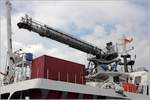 Die DP GALYNA (IMO 9295490) ist mit einer Ampelman Gangway ausgerüstet, die zu beiden Seiten des Schiffes ausgefahren werden kann und bis in eine Höhe von 20,5 m über Wasserlinie an Zugänge von Plattformen oder Windenergieanlagen reicht. Dieses Offshore-Hotelschiff fährt unter der Flagge von Malta mit Heimathafen Valletta. Bremerhaven, 14.04.2018