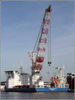 Die VICTORIA MATHIAS (IMO 9578244) ist vom Schwerlastschiff EAGLE (IMO 7931454) von der Daewoo Werft in Okpo (Sdkorea), auf der sie 2011 gebaut wurde, ums Kap der guten Hoffnung nach Bremerhaven gebracht worden. Hier werden noch letzte Arbeiten, z.B. das Einsetzen der 78 m langen Hubbeine vorgenommen, bevor sie als Installationsschiff fr den Offshore-Windpark Nordsee Ost nrdlich von Helgoland zum Einsatz kommt. 20.02.2012