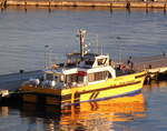 Das 21m lange Schnellboot WINDCAT 34 am 19.10.22 in Sassnitz