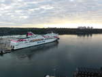 Baltic Princess von Silja Line vom Hotelzimmer des Stockholmer  Scandic Ariadne  am frühen Morgen des 02.08.19 fotografiert.