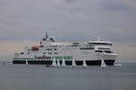 Die Scandlines Fähre BERLIN auf ihrem Seeweg von Gedser nach Rostock-Überseehafen beim Einlaufen am 26.09.2020 in Warnemünde.