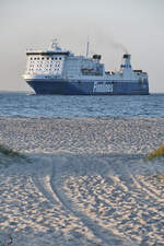 Die FINNMAID (IMO: 9319466) ist hierar Anfang Mai 2023 bei der Ankunft in Travemünde zu sehen.