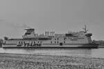 Das Fährschiff HUCKLEBERRY FINN (IMO 8618358) verlässt Ende März 2022 Travemünde.