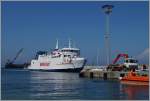 Das Fährschiff  Isole di Giglio  von MAREGIGLIO erreicht Porto Giglio.
24. April 2015  