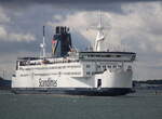 Die Scandlines Fähre Kronprins Frederik auf dem Seeweg von Rostock nach Gedser beim Auslaufen am 22.07.2023 in Warnemünde.