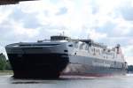 Die Schnellfhre Leonora Christina kommt am 09.06.11 auf ihrer berfhrungsfahrt von der Bauwerft in Australien zu ihrem Einsattort Rnne auf Bornholm durch den Nord-Ostsee-Kanal IMO-Nummer:9557848