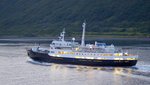 Das ehemalige Hurtigruten Schiff, MS Lofoten, am 02.09.16 in den Fjorden Norwegens, Südgehend in der Nähe von Tromsoe.