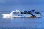 Das Fährschiff LOBO MARINHO (IMO: 9267390) der Porto Santo Line am 17.06.2023 vor Canico unterwegs von Funchal zur Insel Porto Santo.