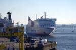 Eisenbahnfährschiff  Mecklenburg-Vorpommern  der Stena Line, ablegend am 04.10.14 in Rostock.